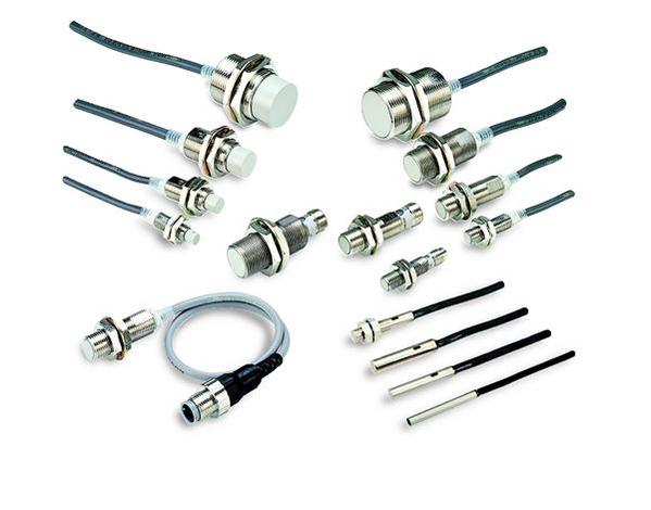Omron Automation and Safety-E2E-X7D2-N-5M